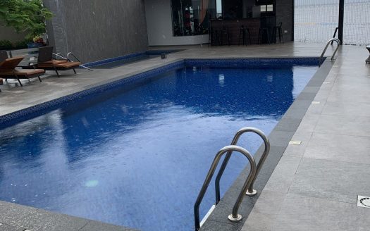 3 bedroom maisonette