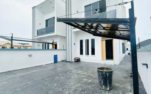 5 bedroom detached house rental income investment for sale