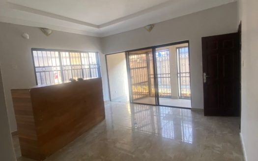 2 bedroom flat/apartment