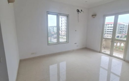 3 bedroom flat