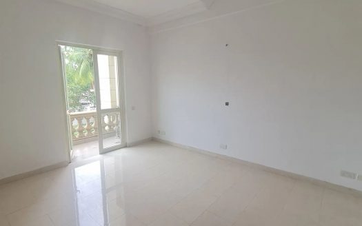 3 bedroom flat