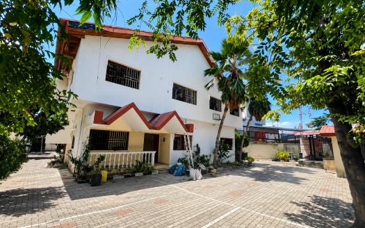 6 bedroom detached house commercial property for lease Victoria Island Lagos