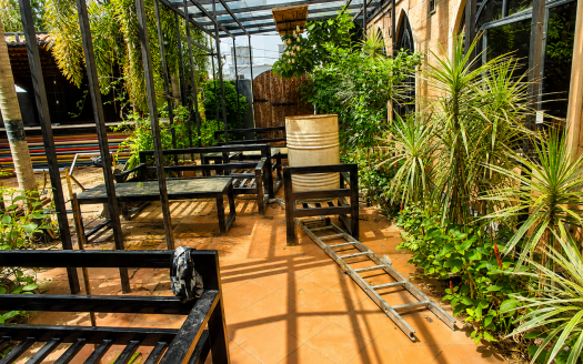 Bar Lounge restaurant space for rent