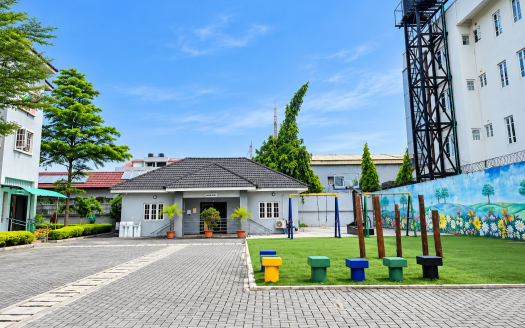 Functional school