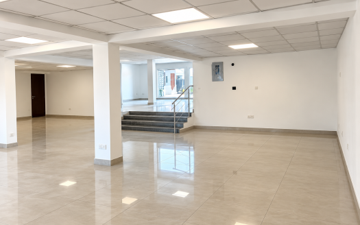 Open Plan Bank Office Space