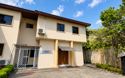 4-Bedroom Semi-Detached House For Office Use