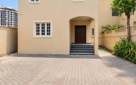 Semi-Detached Duplex For Commercial Use