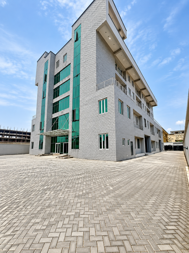 Modern office Building lekki phase 1